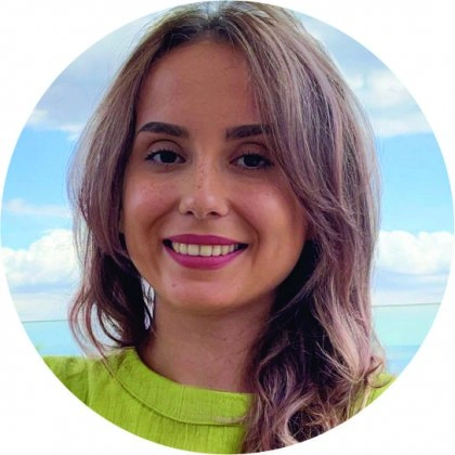 Петрова Рада