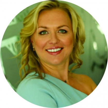 Леонова Елена